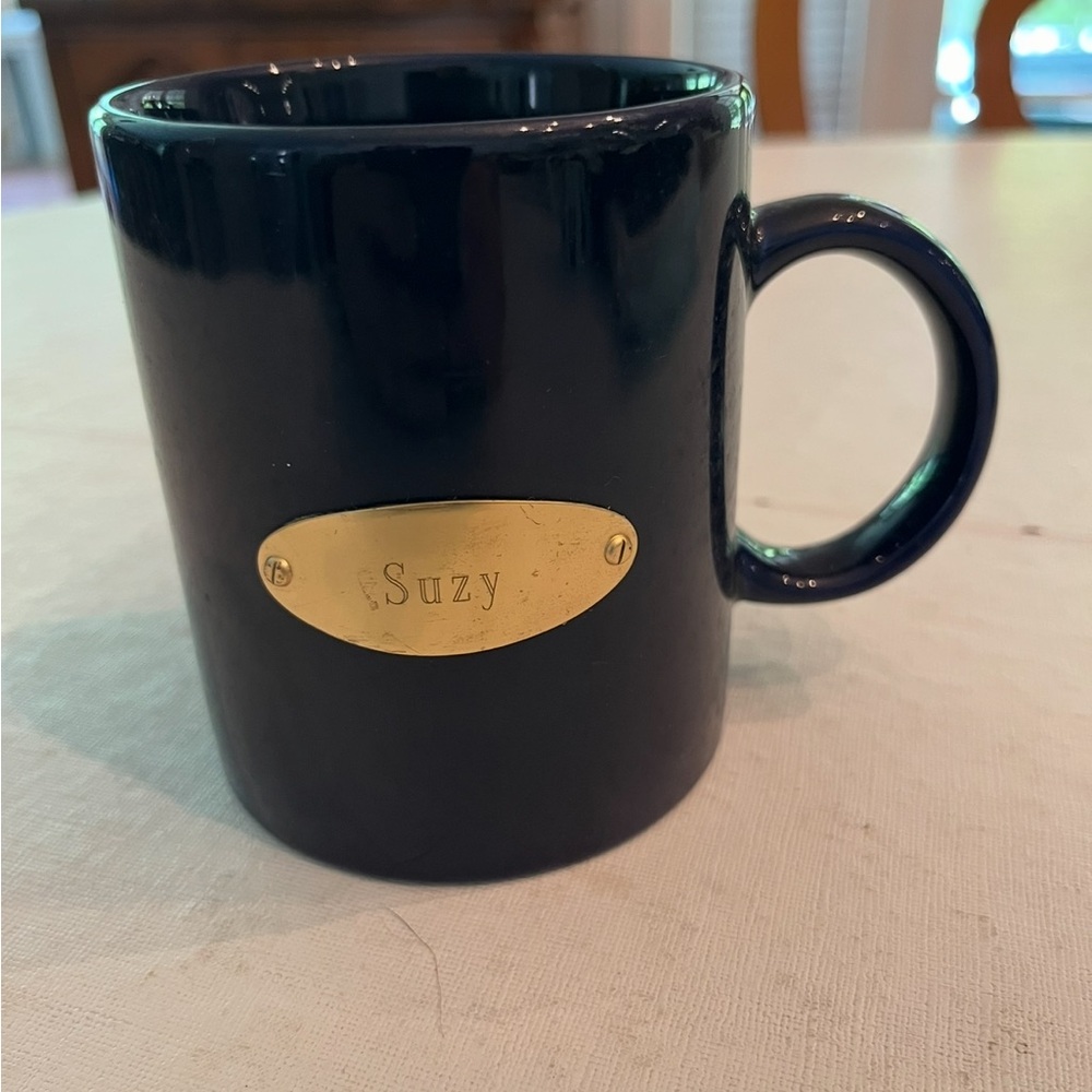 Vintage Personalized Navy Blue Ceramic Mug with Gold Nameplate - Suzy